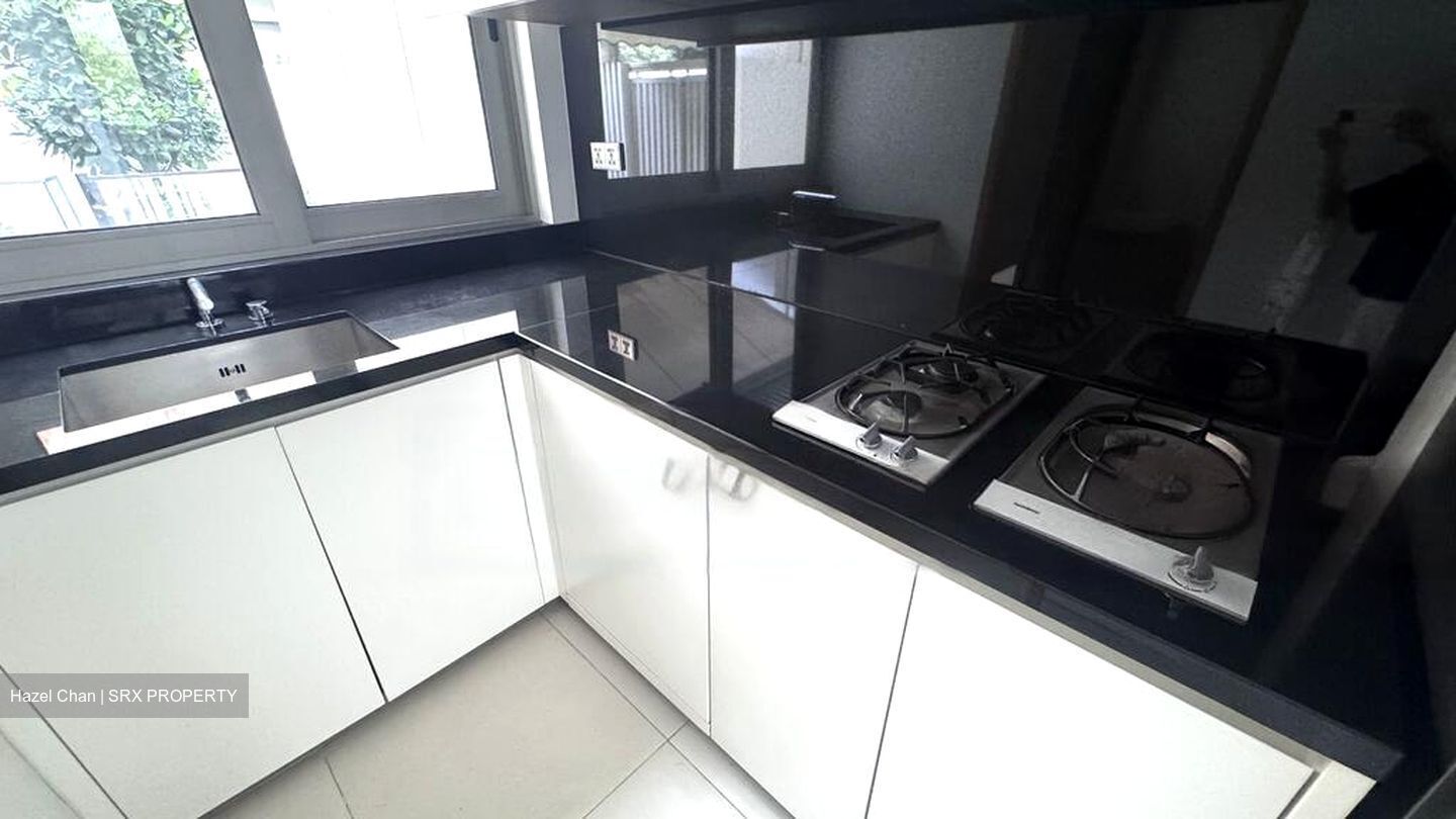 Stevens Road (D10), Terrace #464307081